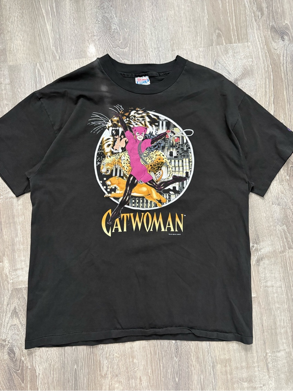 Vintage Cat Woman tee by dc comics